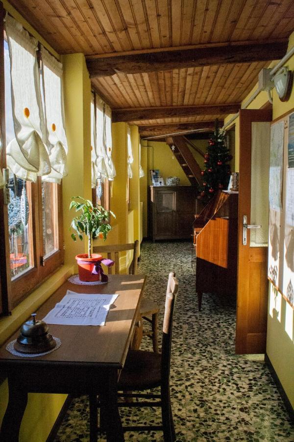 B&B Casa Quaroni Anzino ภายนอก รูปภาพ