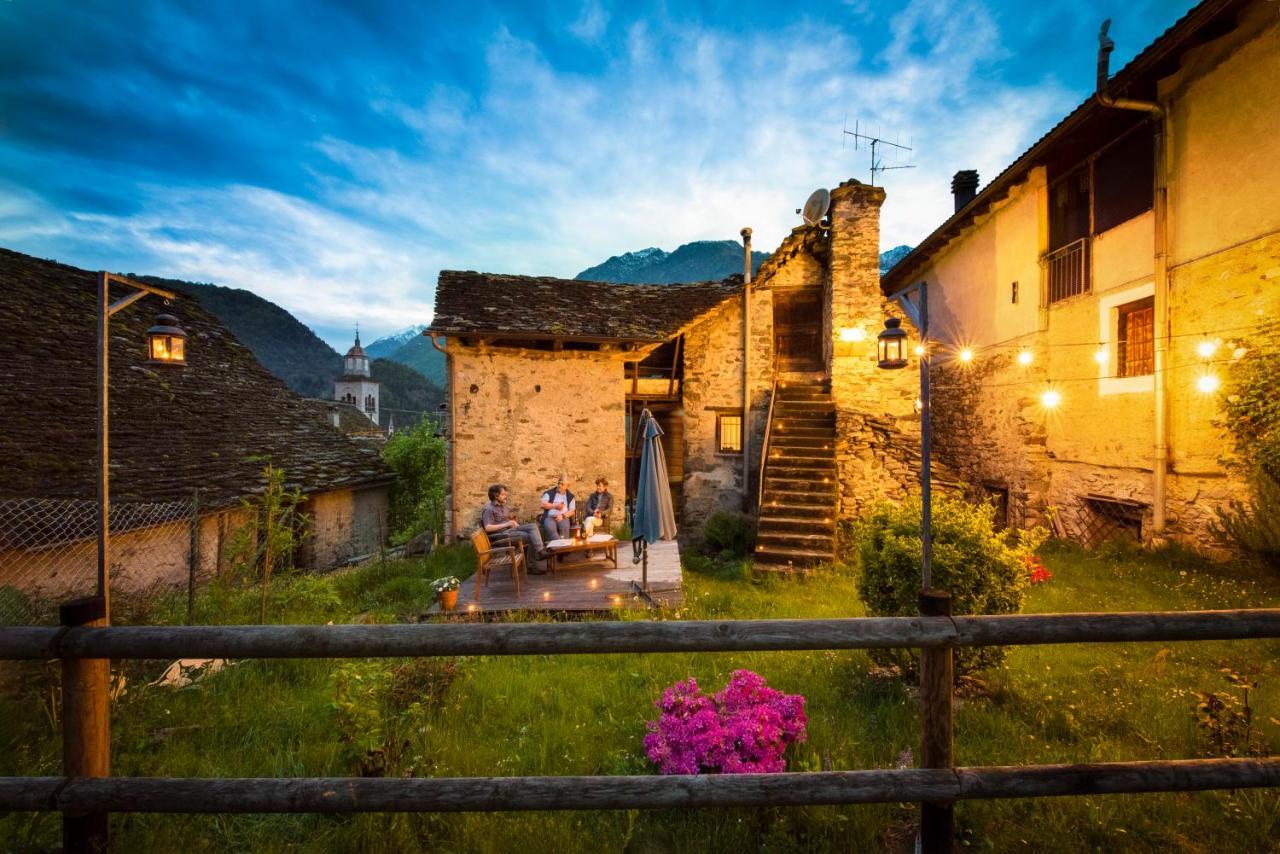 B&B Casa Quaroni Anzino ภายนอก รูปภาพ