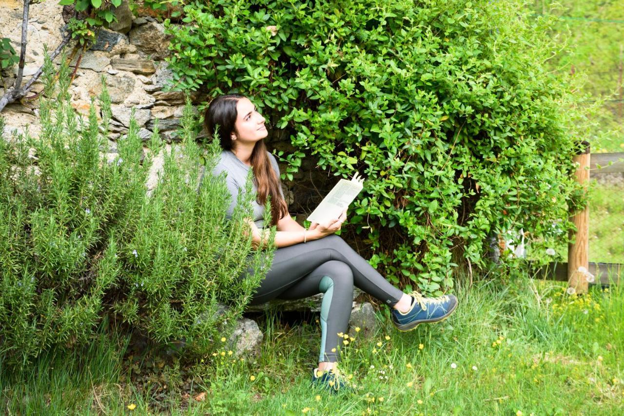 B&B Casa Quaroni Anzino ภายนอก รูปภาพ